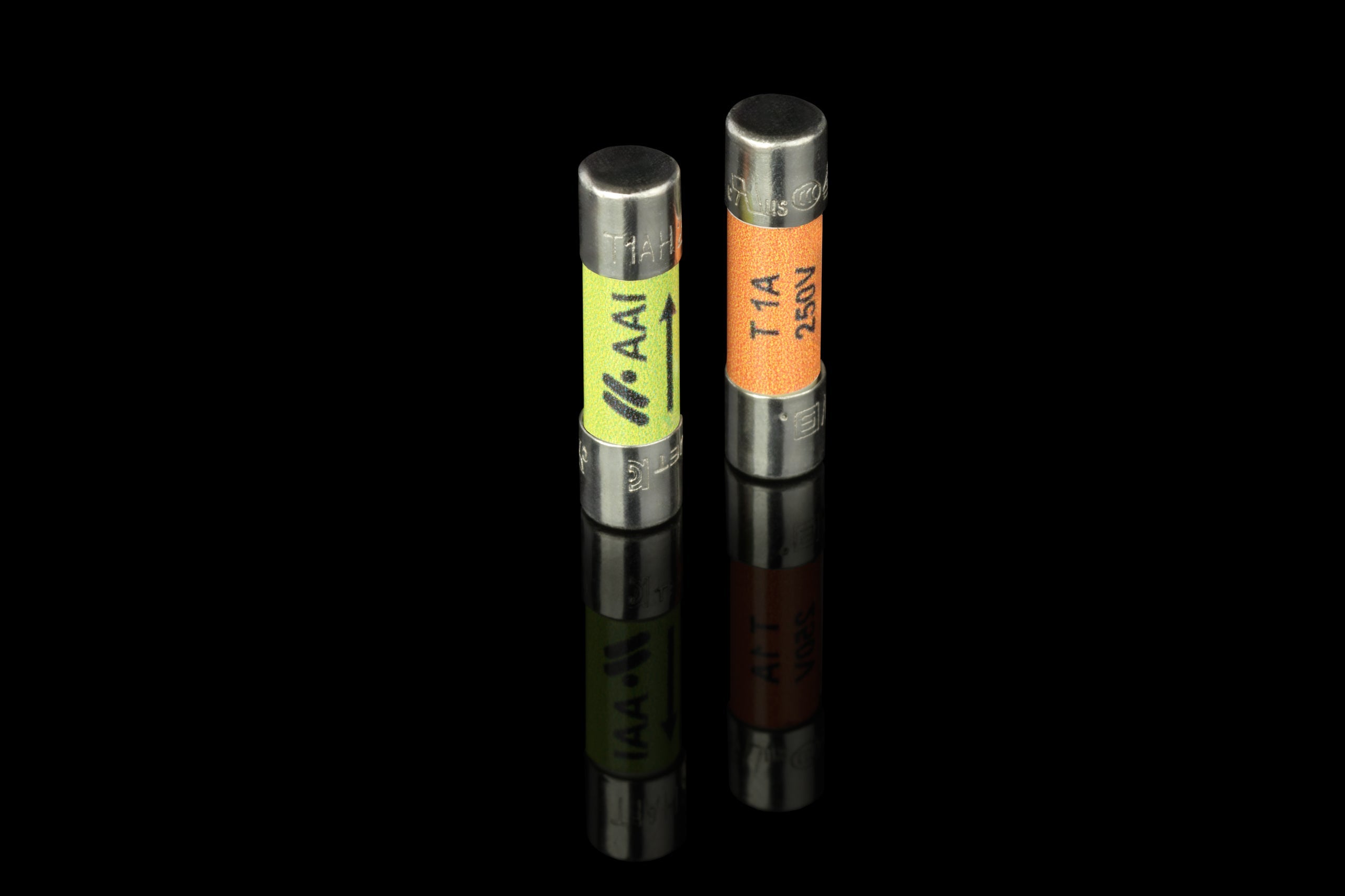 AAI Fuse orange / green