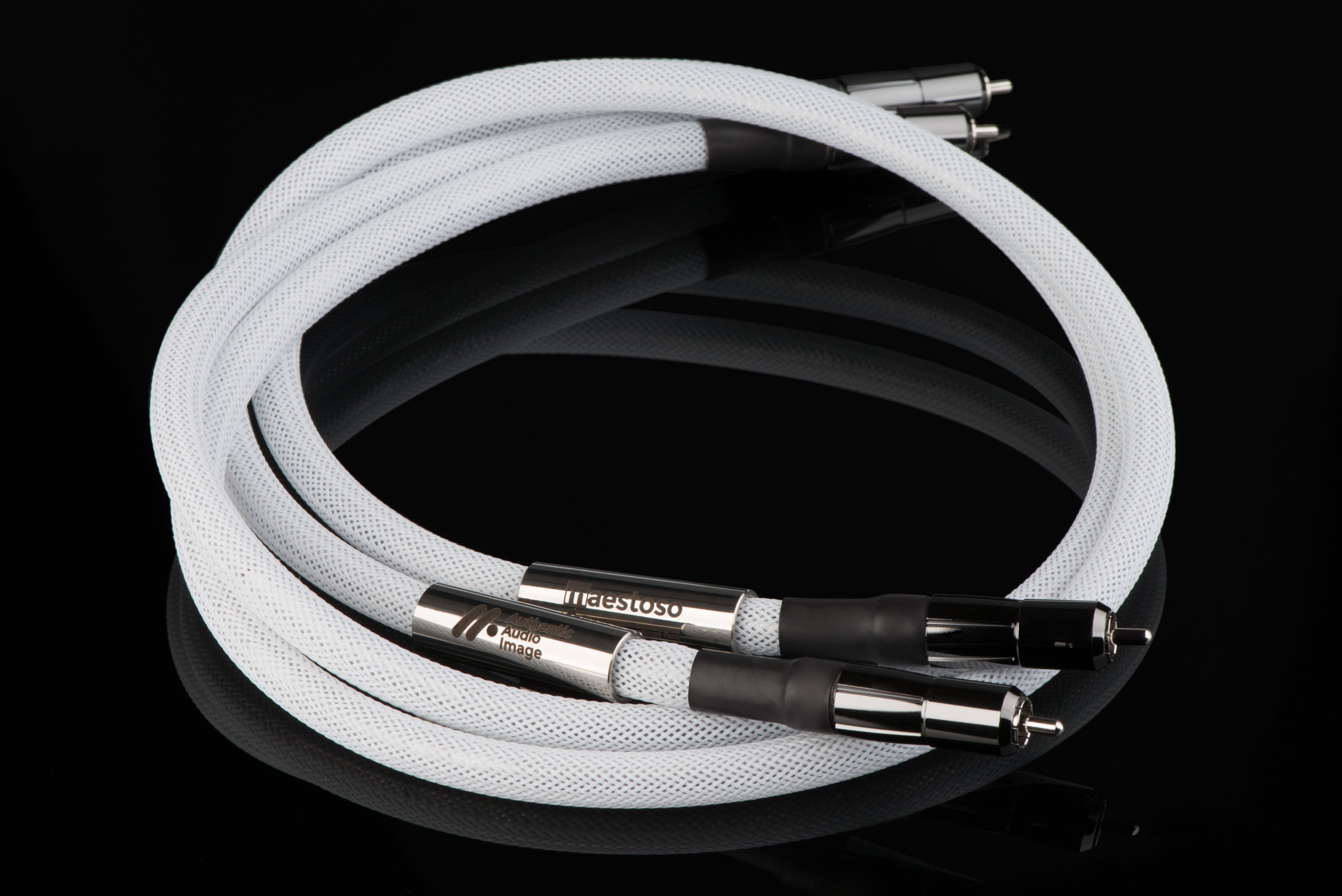AAI Maestoso 2+ RCA cables